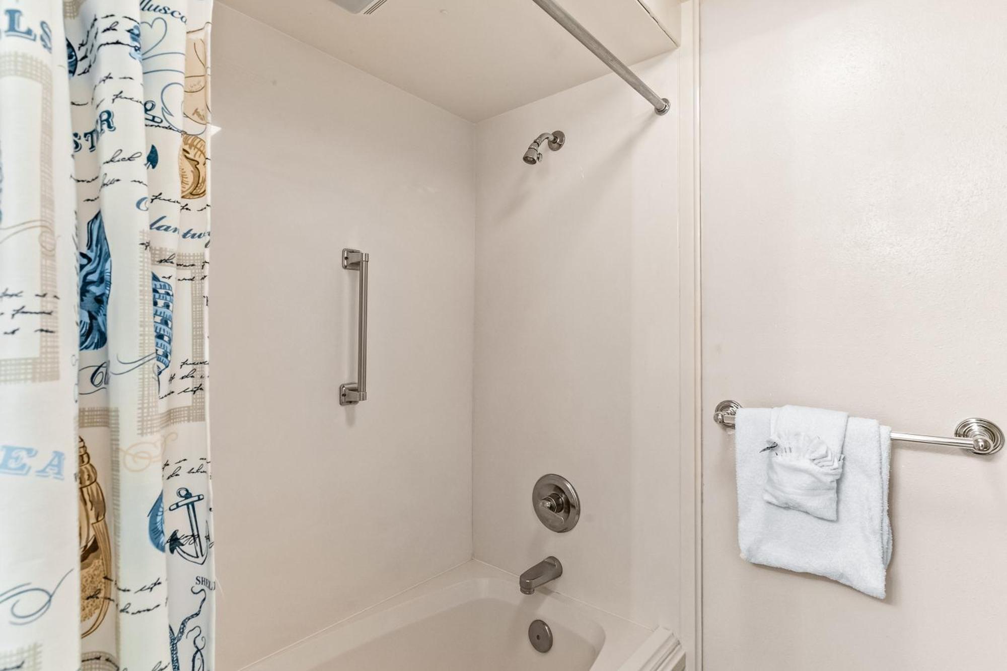 Jetty East Condos II Destin Room photo